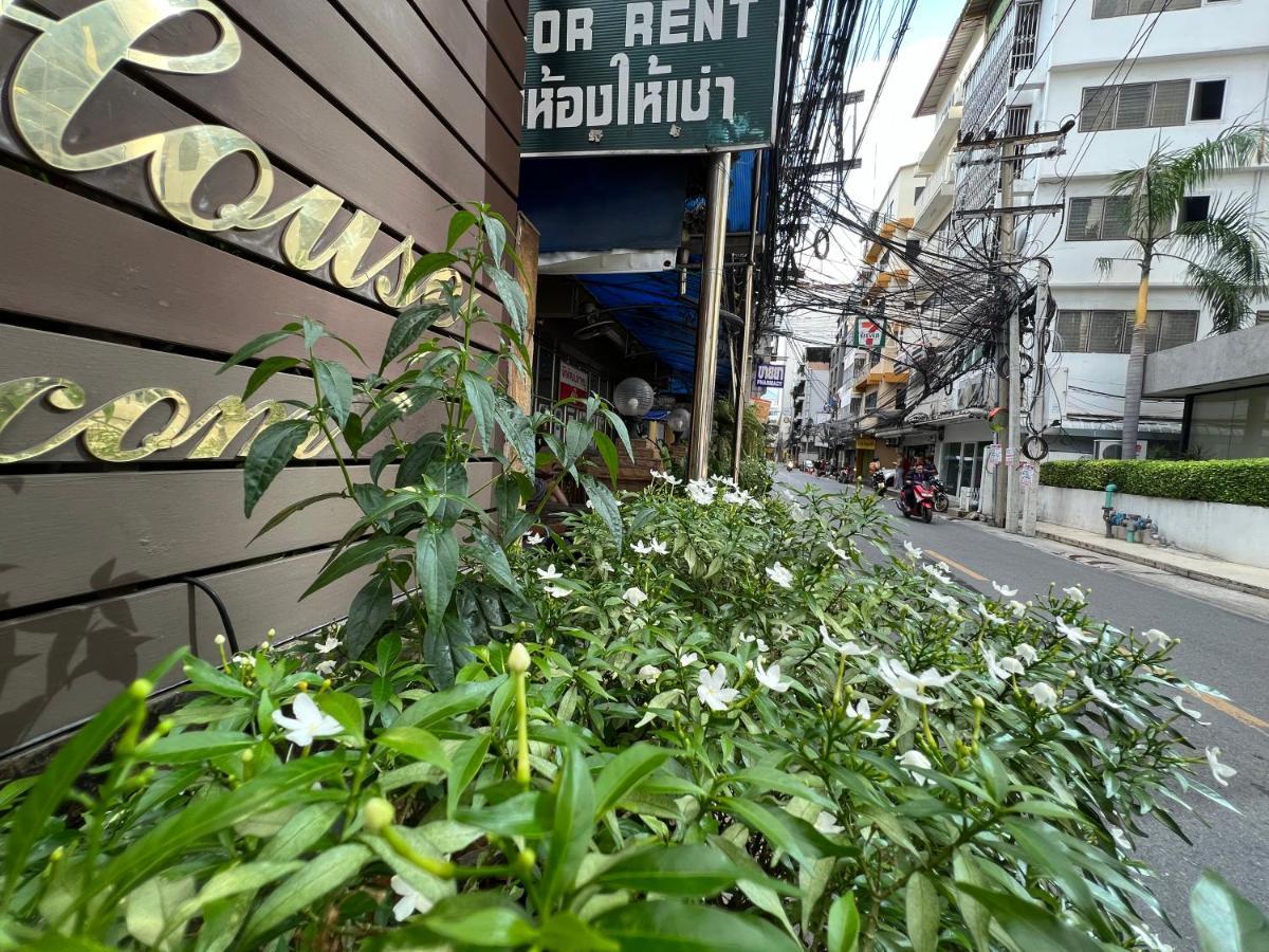 Thaiphiphat House Bangkok Dış mekan fotoğraf